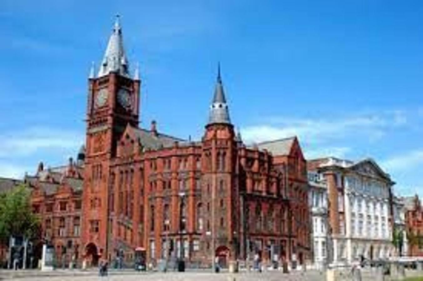 Guest Rooms Near City Centre Anfield Free Parking Liverpool Exterior foto